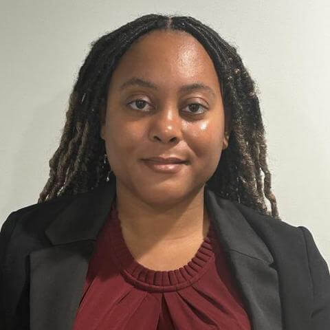 sabrina evans headshot